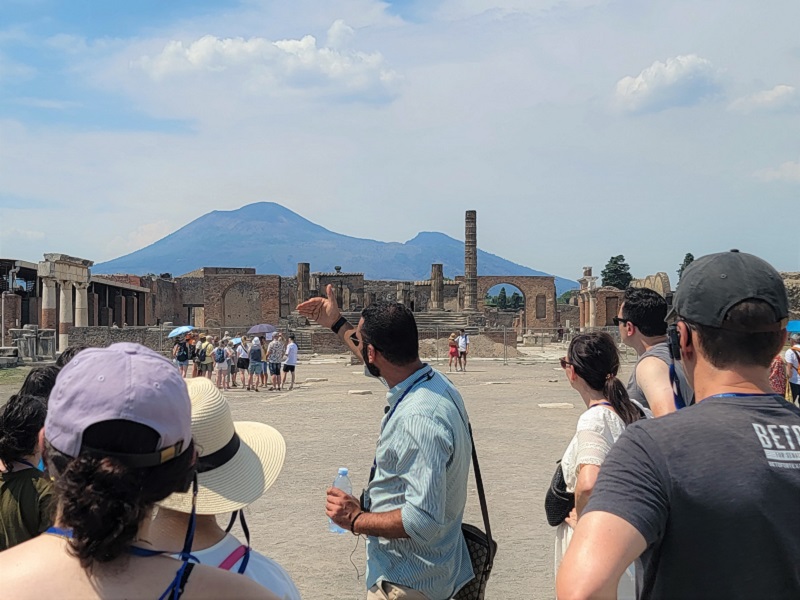 Private Pompeii & Mt. Vesuvius Day Trip from the Amalfi Coast
