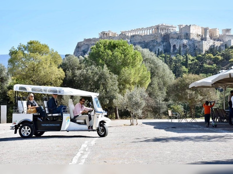 Athens Sightseeing Tour by Golf Cart