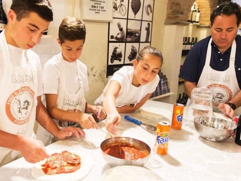 Pizza and Gelato Making Cooking Class in Florence